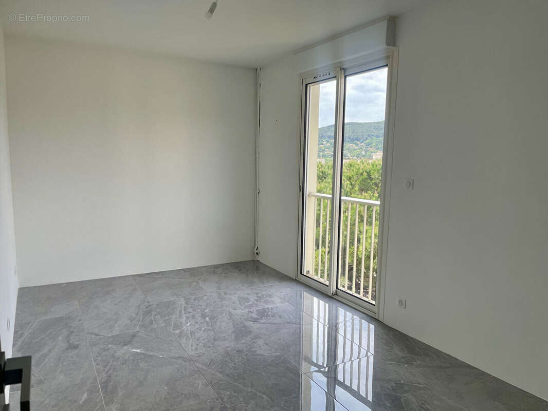 Appartement à DRAGUIGNAN