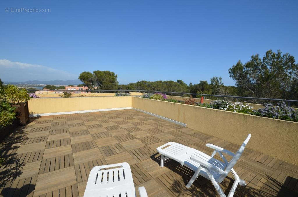 Appartement à FREJUS
