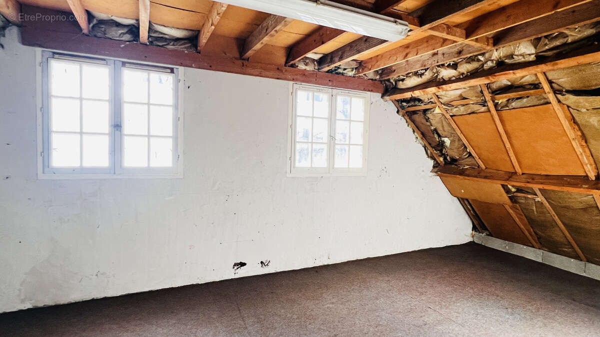 Maison à LA FERTE-ALAIS