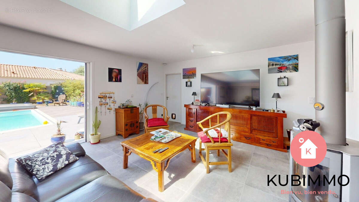 Maison 230 m² à Talmont-Saint-Hilaire  - photo 3