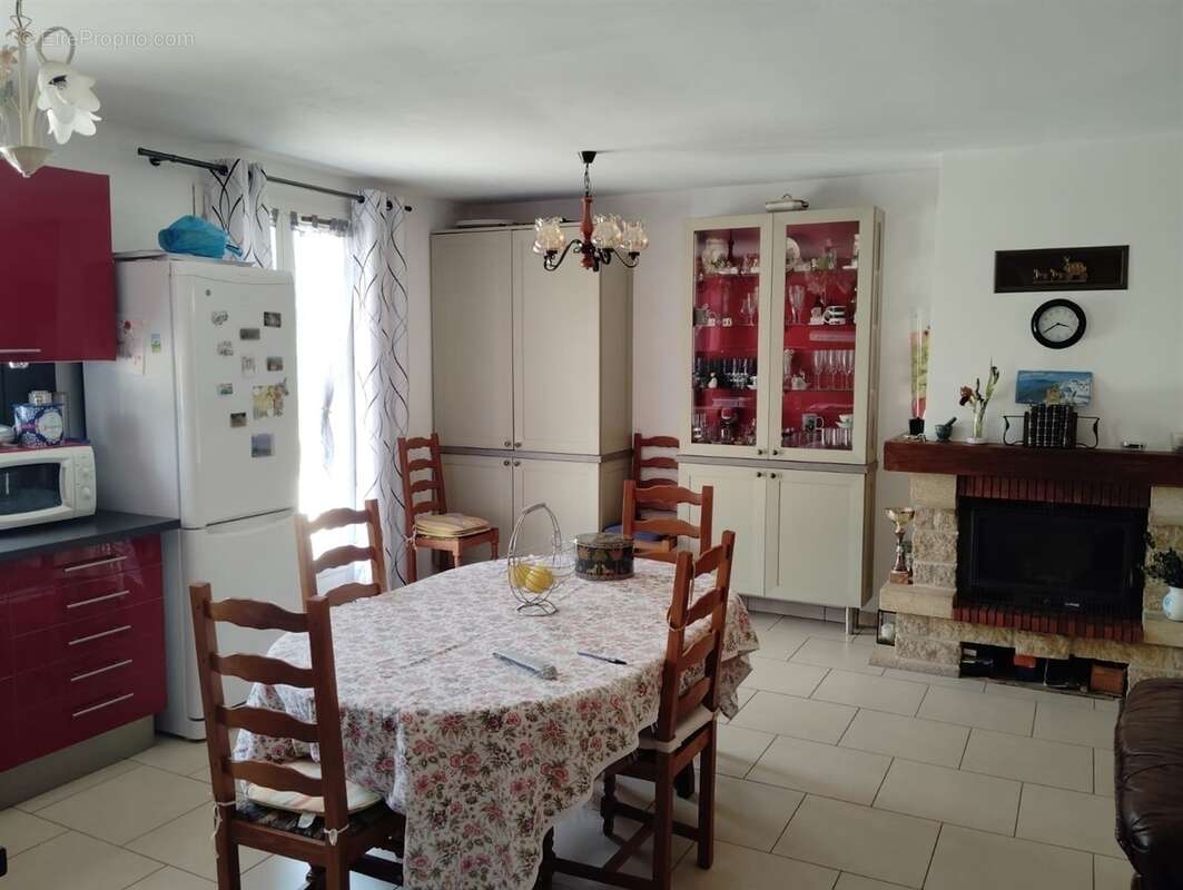 Maison à NONANCOURT