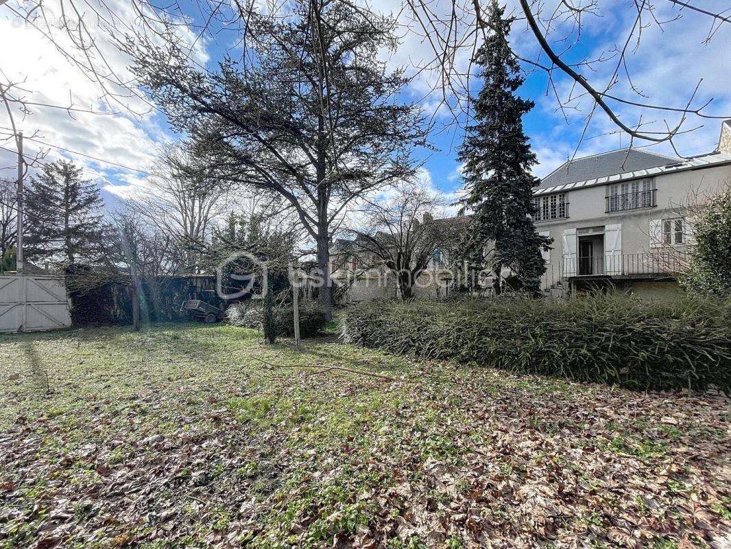 Maison à CHATEAU-LANDON