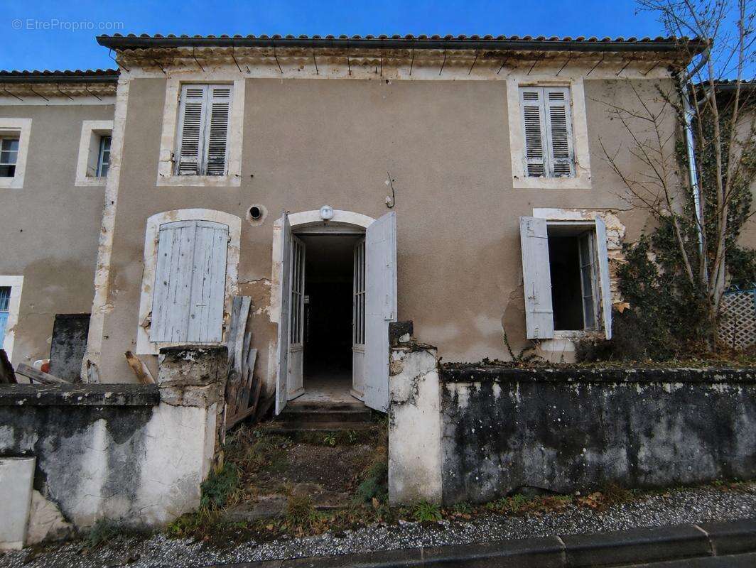 Maison à LIGNAN-DE-BORDEAUX
