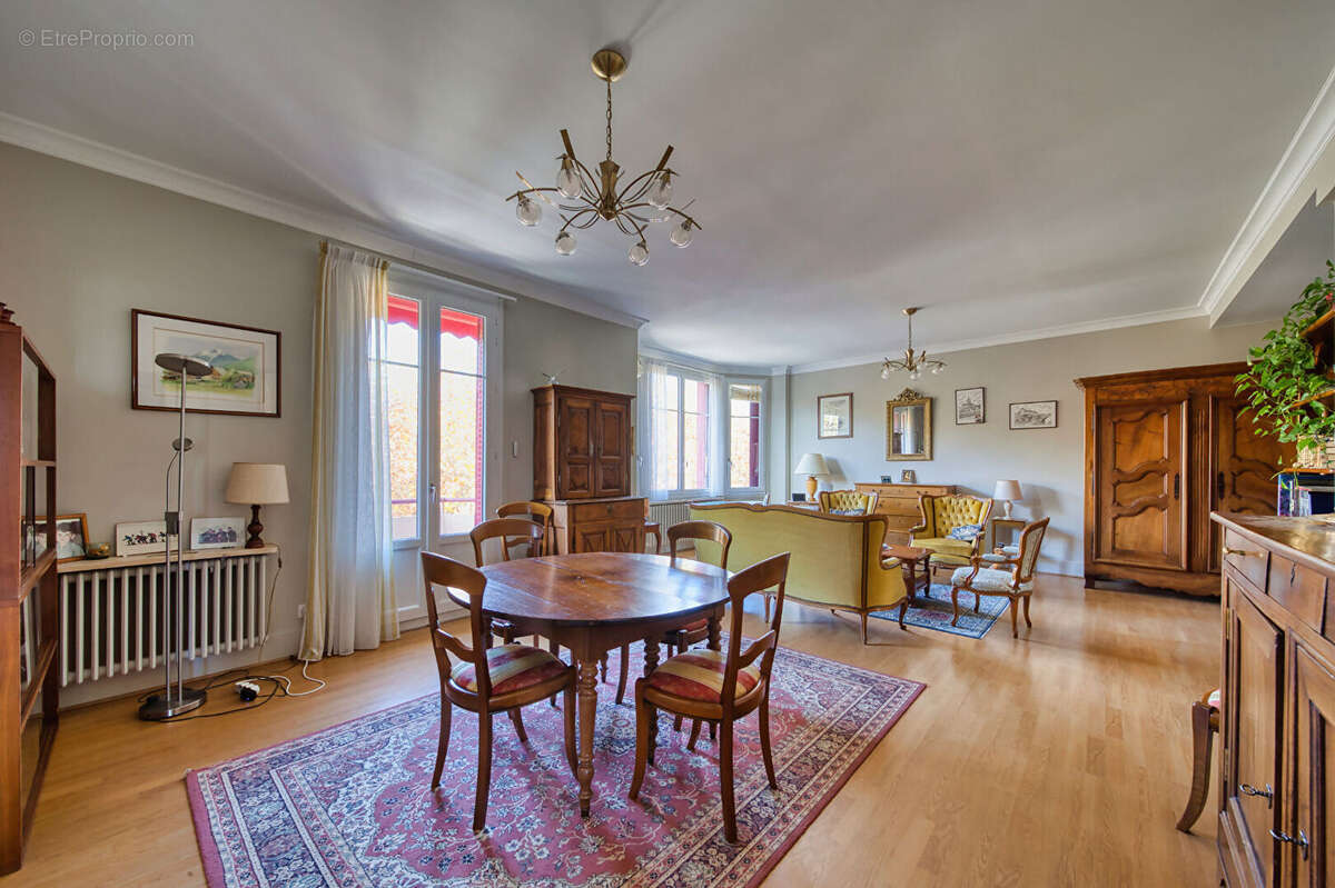 Appartement à VOIRON