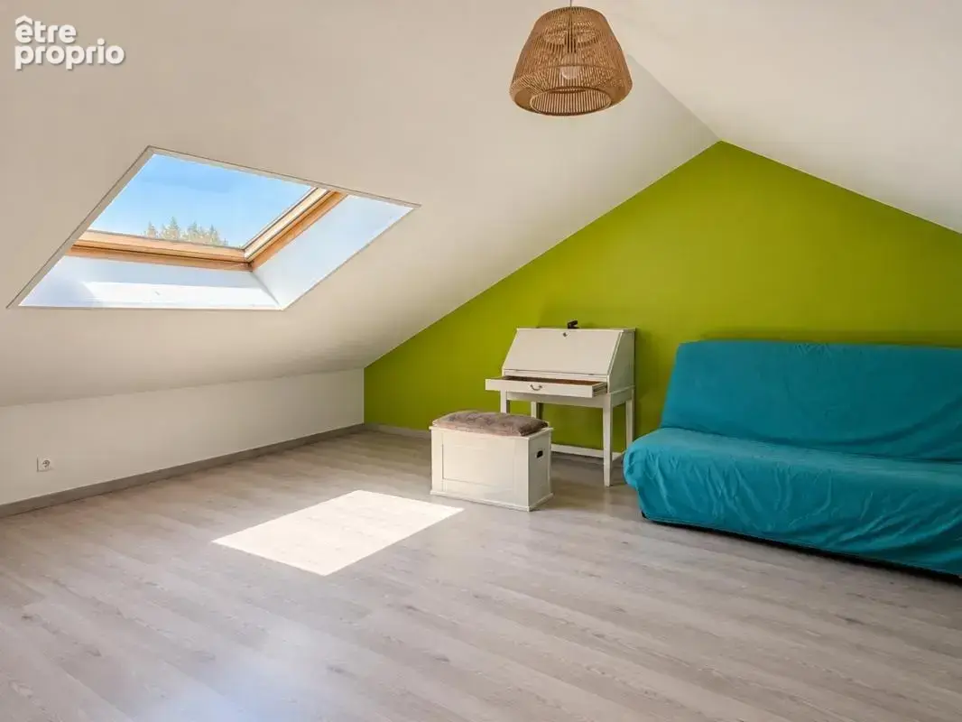 Maison en centre-ville, 5 chambres, garage et jardin clos - photo 9