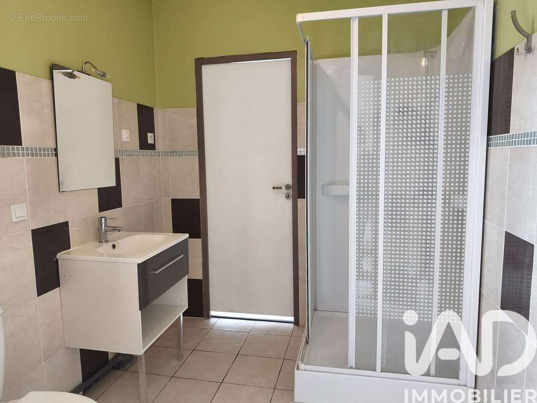 Maison 125 m² à Montmorillon  - photo 9