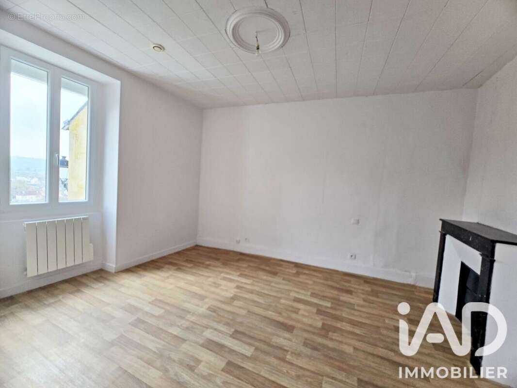 Maison 55 m² à Argenton-Sur-Creuse  - photo 7