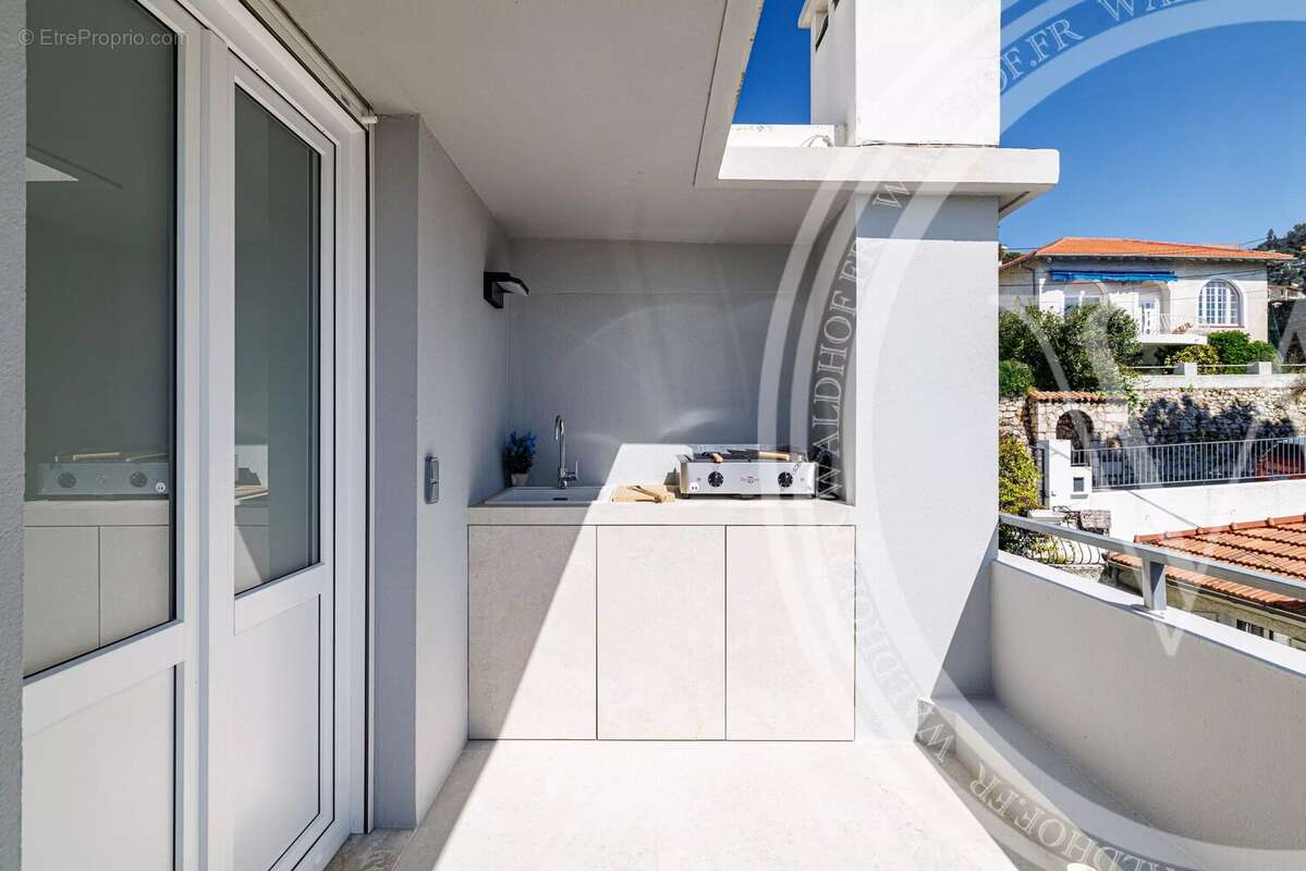 Appartement à VILLEFRANCHE-SUR-MER
