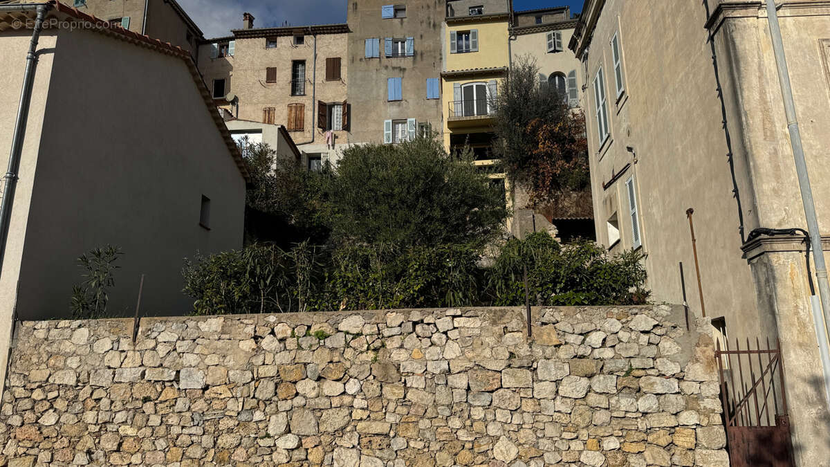 Maison à LE BAR-SUR-LOUP