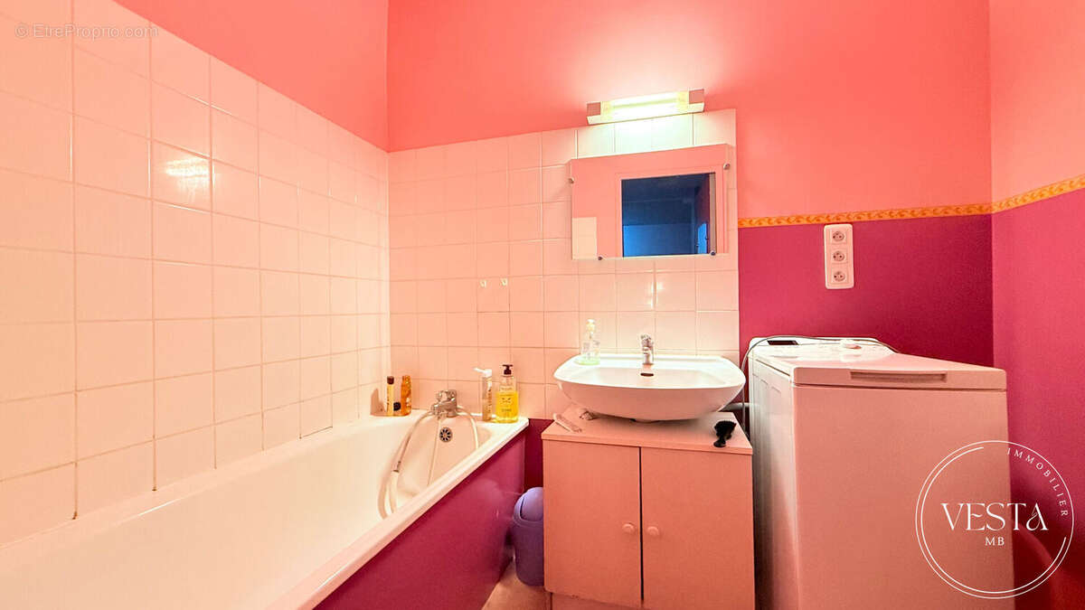 Appartement à GENLIS