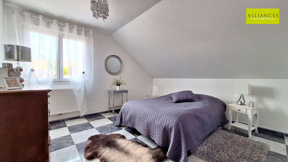 Appartement à BAVILLIERS