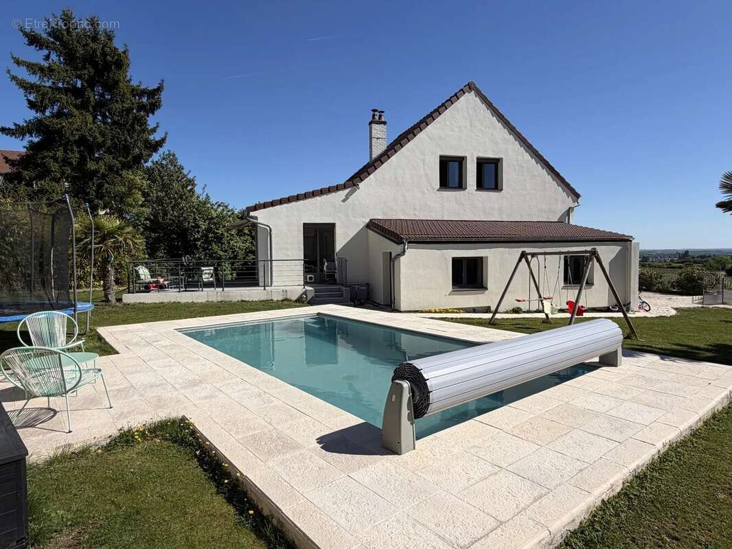 Maison à FIXIN