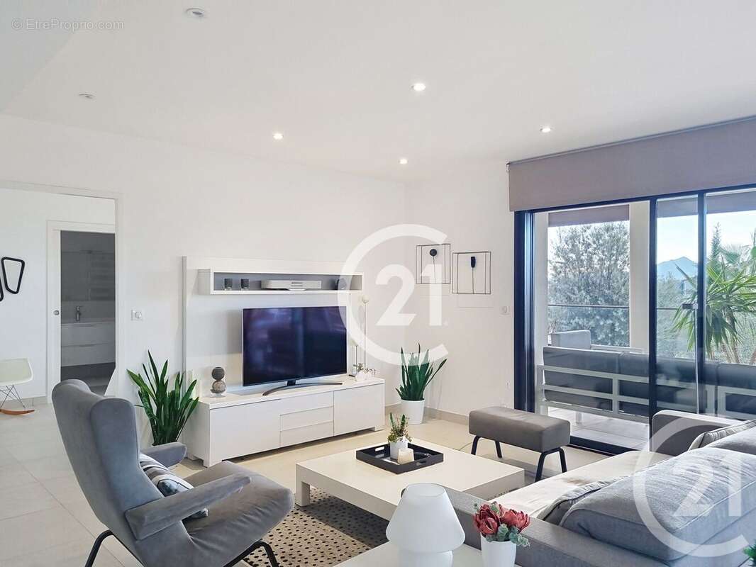 Appartement à SAINT-CYPRIEN