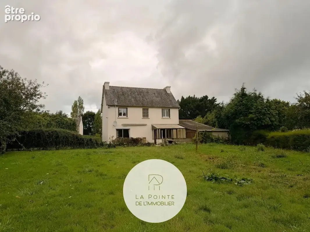 Maison à moderniser avec vaste terrain de plus de 2 600 m² - photo 8
