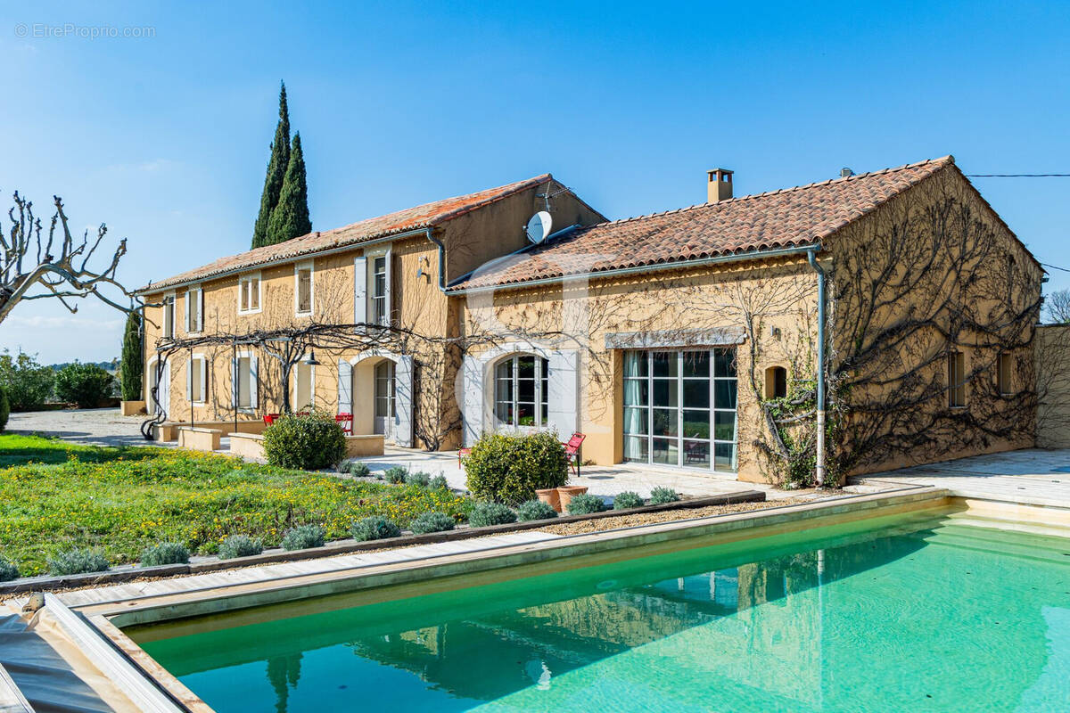 Maison à VAISON-LA-ROMAINE