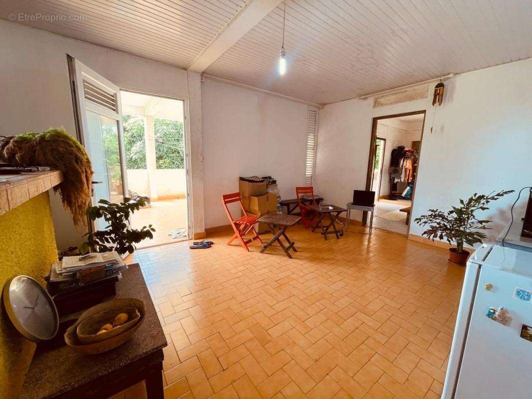 Maison à FORT-DE-FRANCE