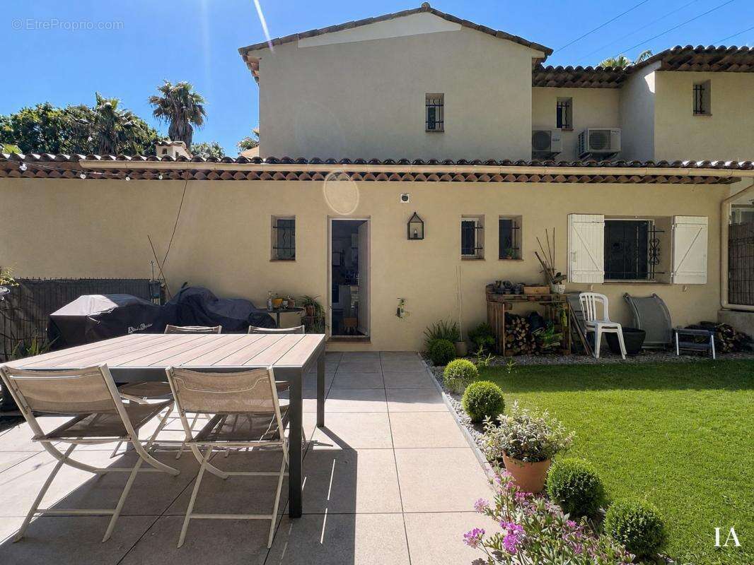 Appartement à CAGNES-SUR-MER