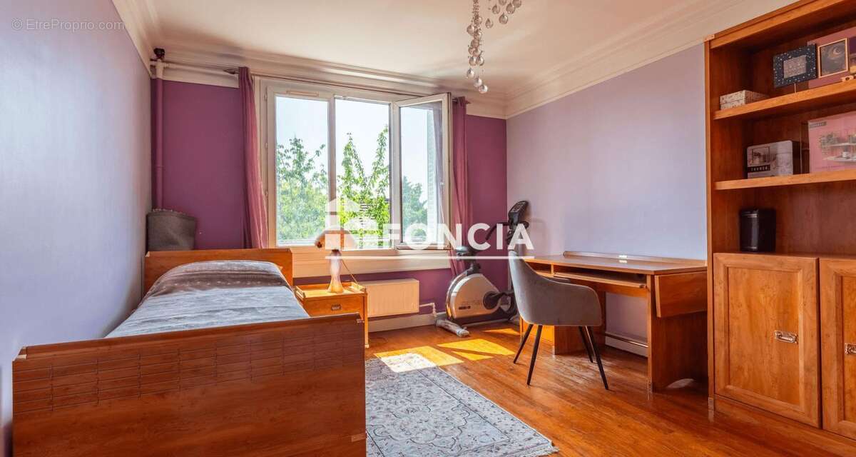 Maison à CHILLY-MAZARIN