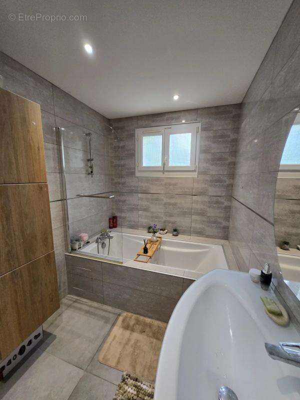 Maison à CHAMPAGNOLE