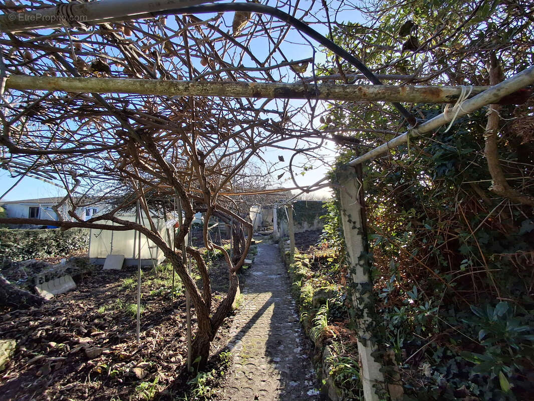 Maison à TREFFIAGAT