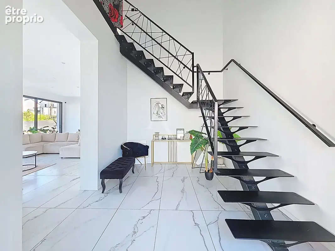 Maison Montreuil Juigne 6 pièces 158 m2 - photo 9