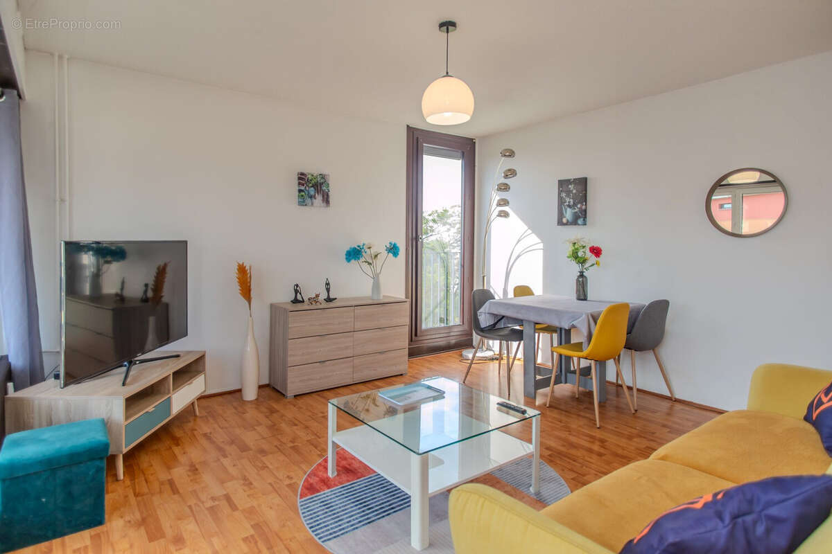 Appartement 78 m² à Thonon-Les-Bains  - photo 3