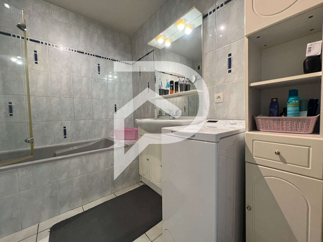 Appartement à COIGNIERES