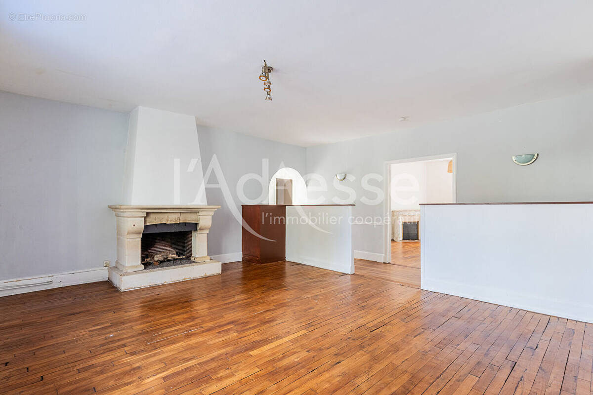Appartement à ATHIS-MONS