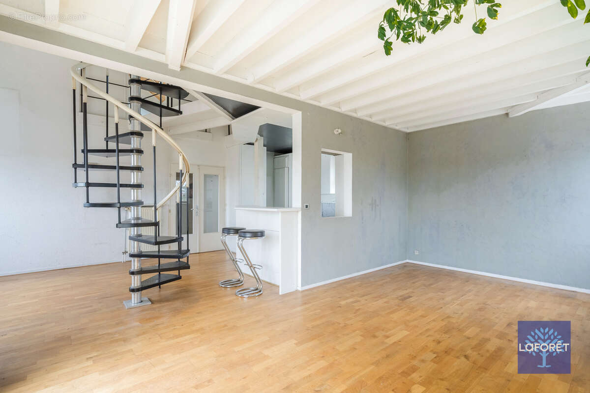 Appartement à LIVRY-GARGAN