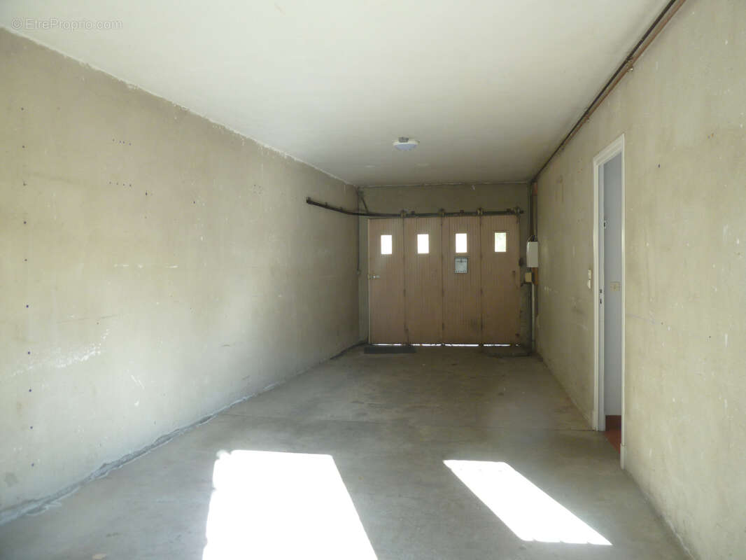 Maison familiale de 119 m2 avec garage et jardin - photo 9