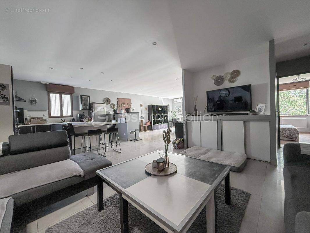 Maison à SAINT-PATERNE-RACAN