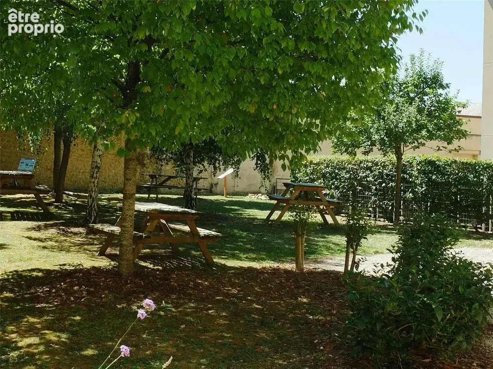 INVESTISSEMENT LOCATIF  Poitiers  Résidence Affaires Adagio Access Poitiers - 5,52% de rentabilité - photo 14