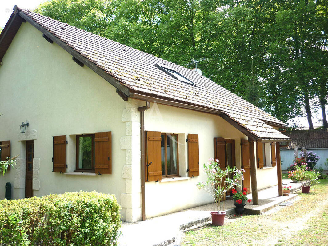 Maison à LAMOTTE-BEUVRON