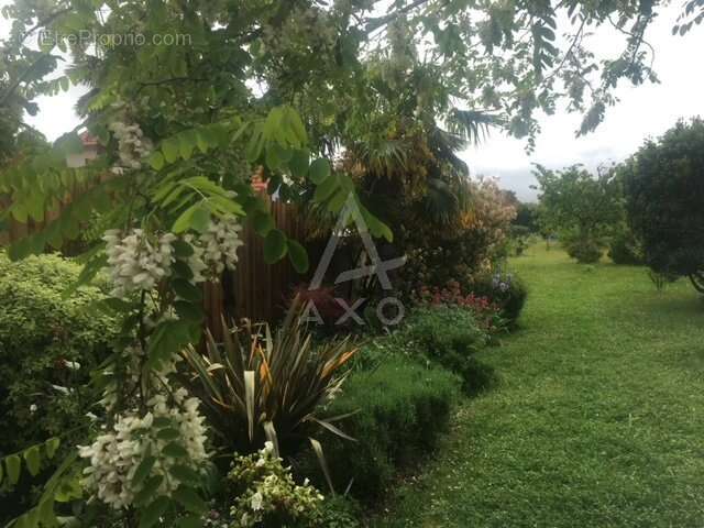Maison à CHASSENEUIL-SUR-BONNIEURE