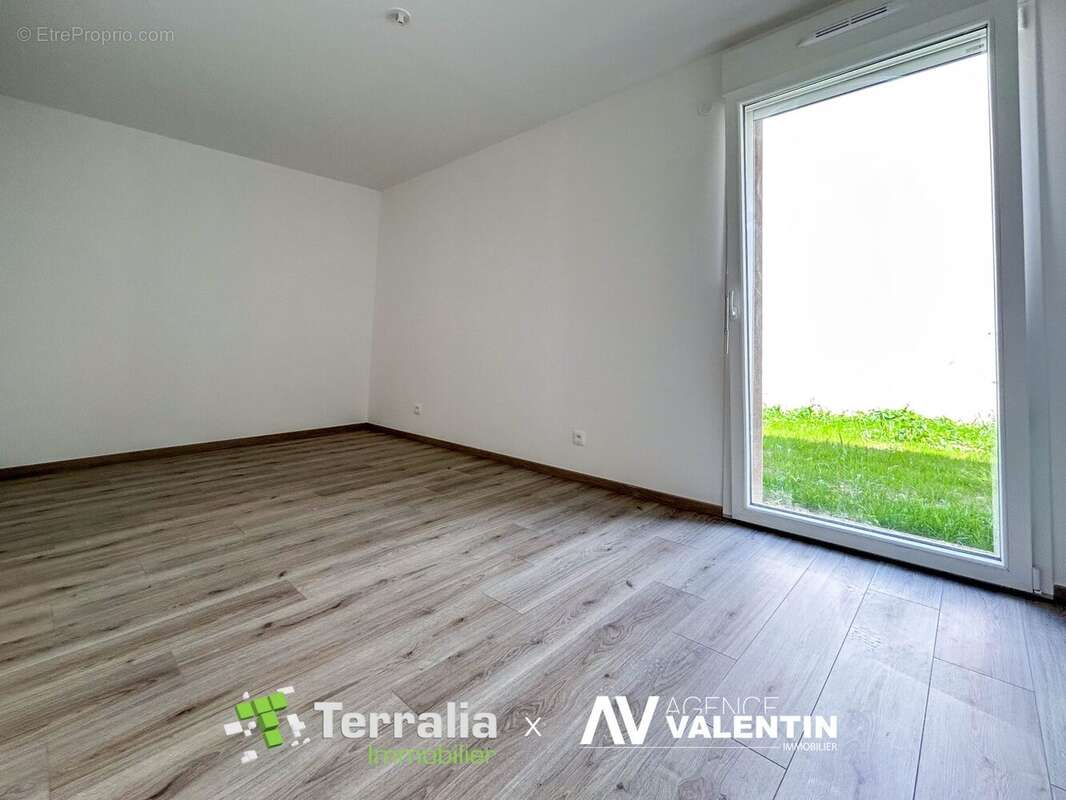 Appartement à NORROY-LE-VENEUR