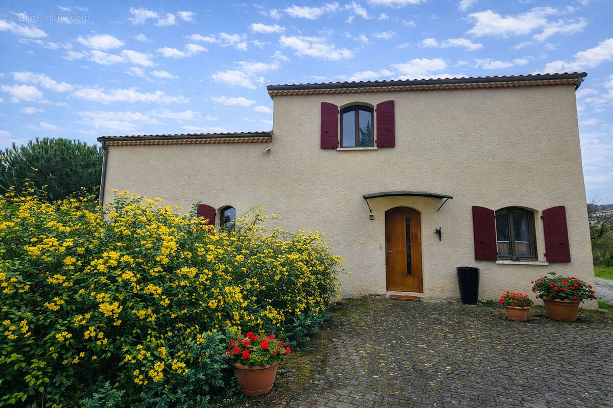 Maison à VILLEVOCANCE