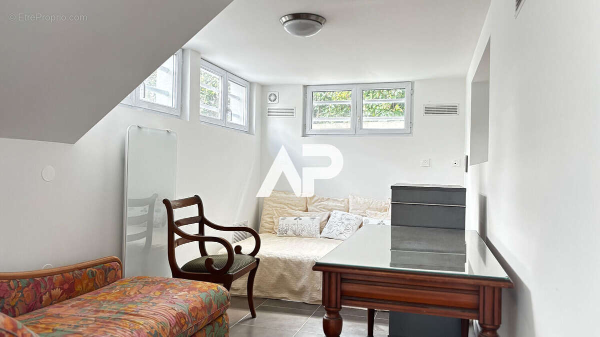 Maison à ENGHIEN-LES-BAINS