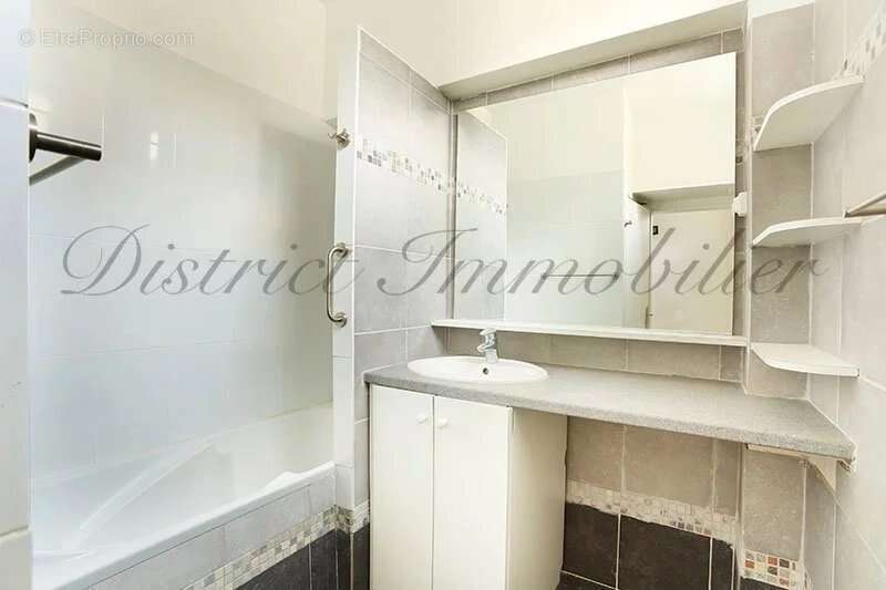 Appartement à PARIS-4E