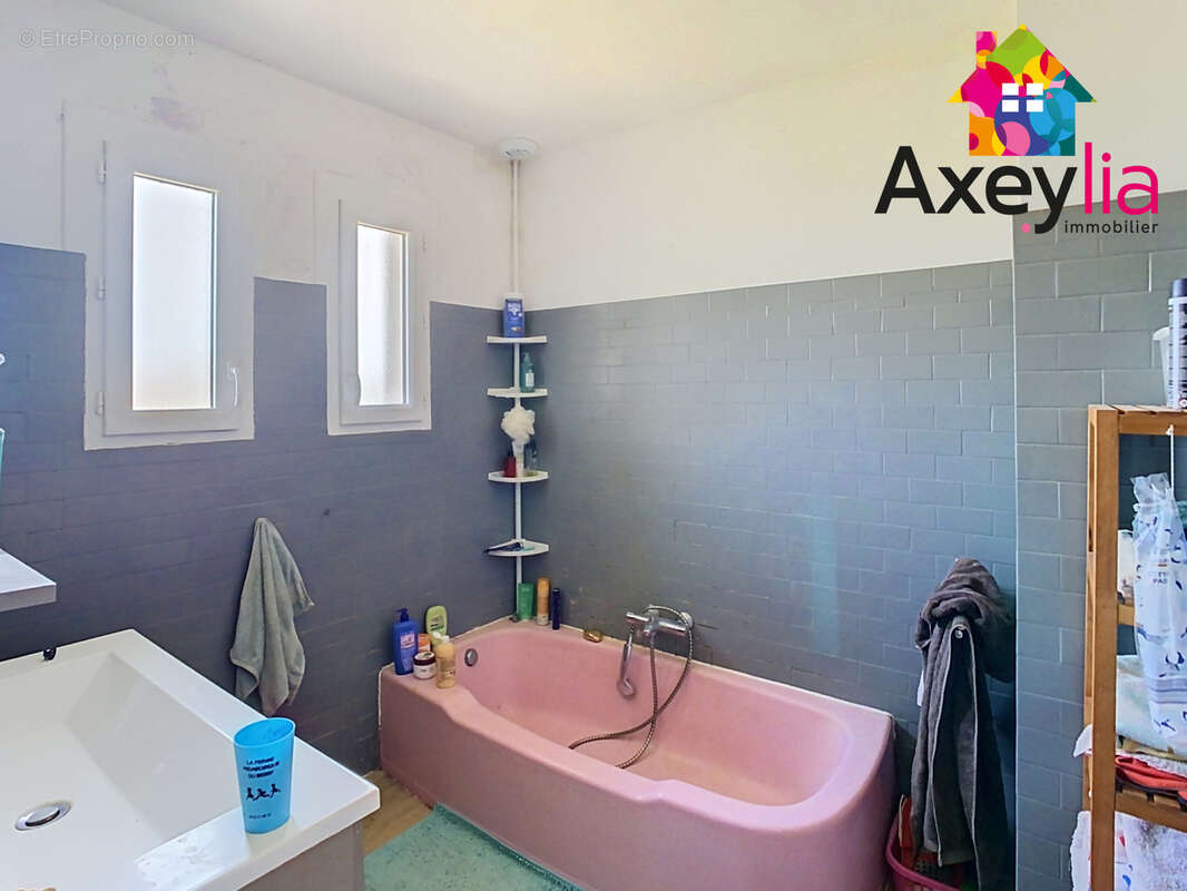 A vendre- ouches-maison 4 chambres - photo 12