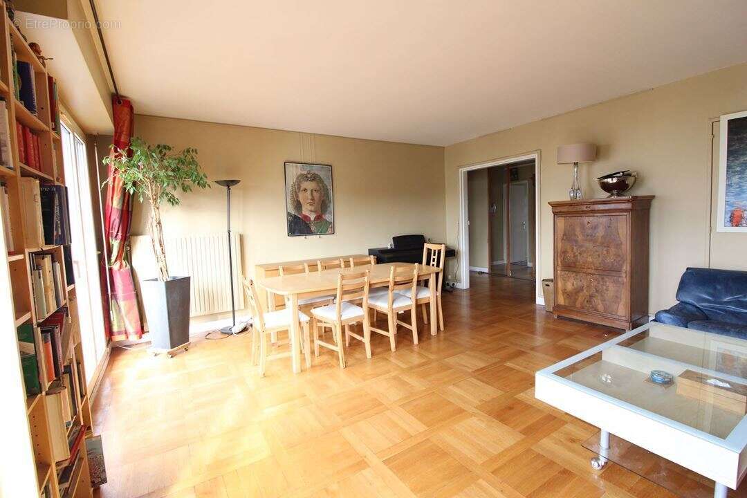 Appartement à PARIS-13E
