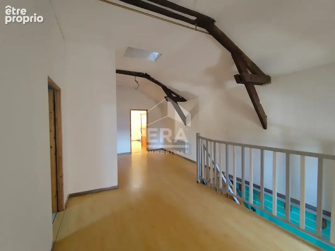 Maison 6 pièces 171 m² à vendre à Roumazieres-Loubert (16270) - photo 9