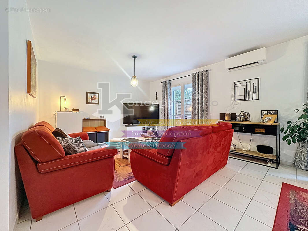 n°5 - Maison à CLERMONT