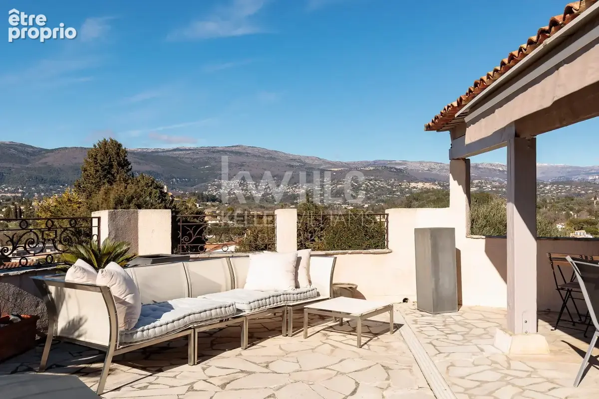 Appartement 128 m² à Mouans-Sartoux  - photo 2
