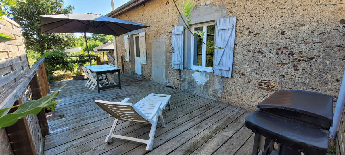 Proche Hagetmau maison 4 chambres avec jardin et terrasse - photo 9