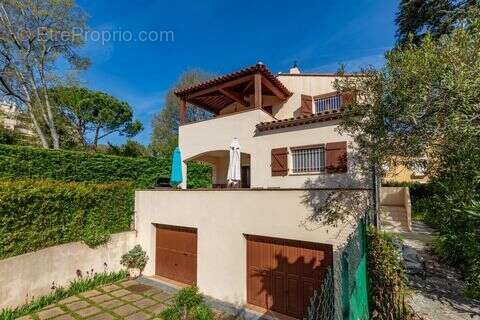 Maison à ANTIBES