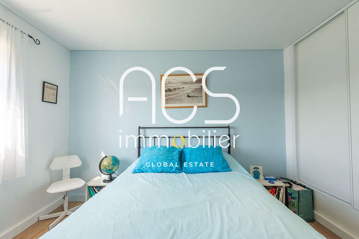 Maison à ENSUES-LA-REDONNE