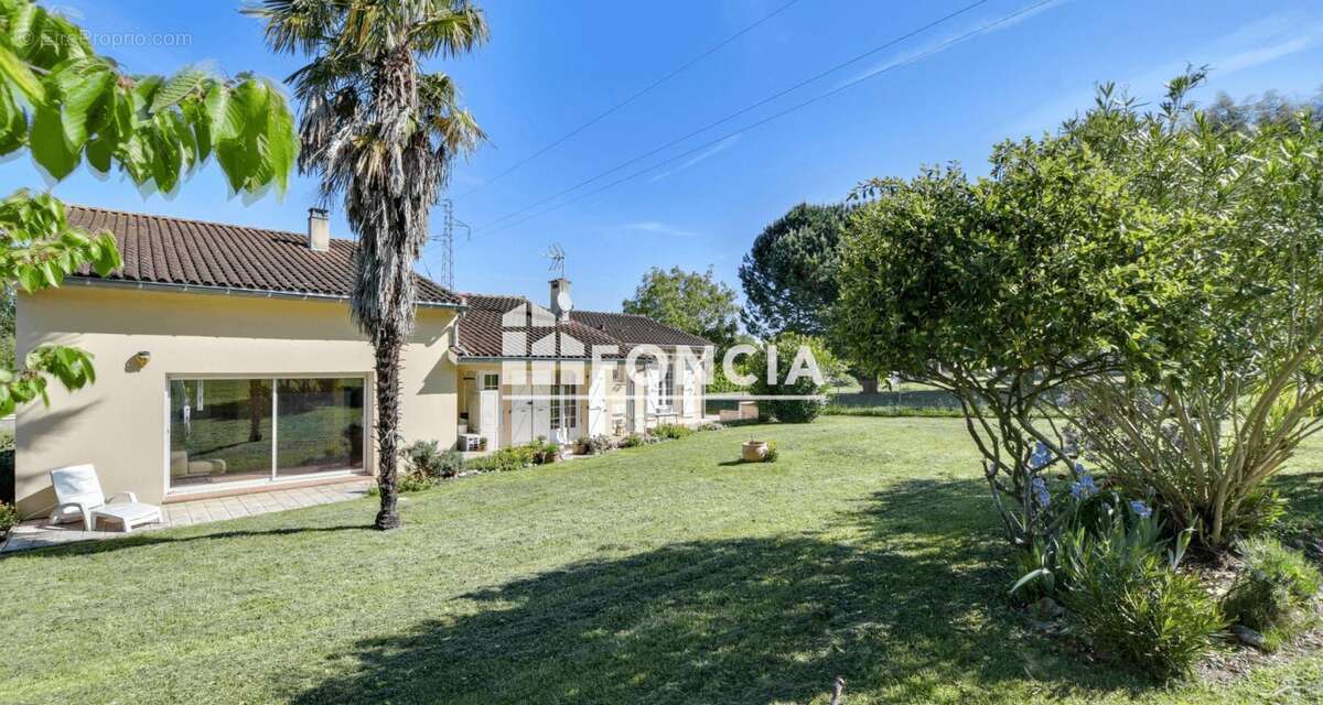 Maison à LAGARDELLE-SUR-LEZE