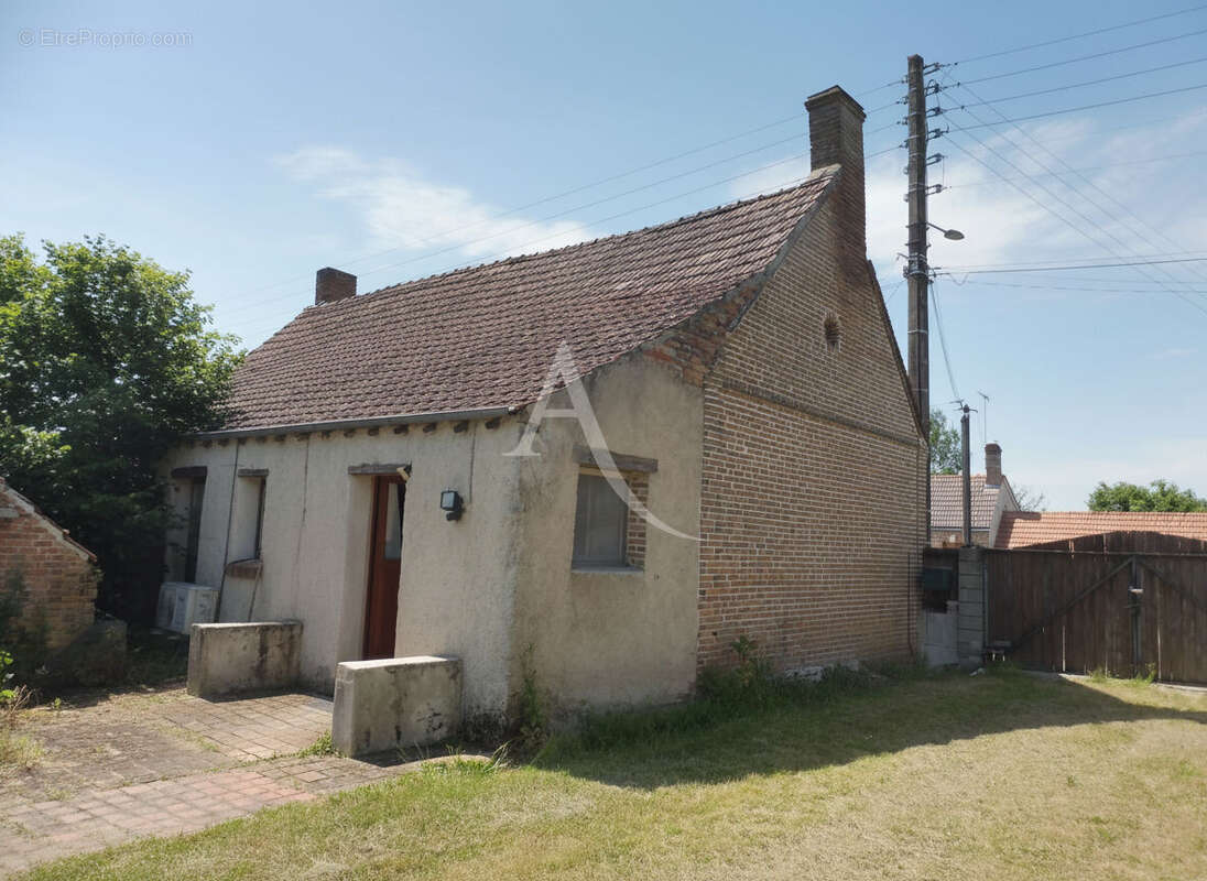Maison à LAMOTTE-BEUVRON
