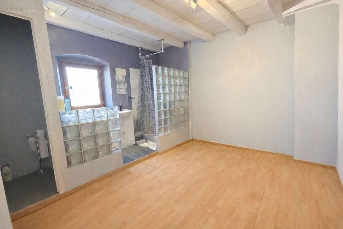 Maison 130 m² à Saint-Ours  - photo 8