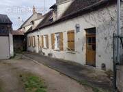 Maison à COSNE-D&#039;ALLIER